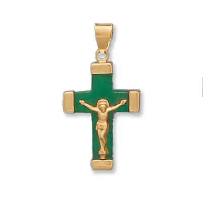 CR-930: SQUARE JADE CROSS WITH CRUCIFIX