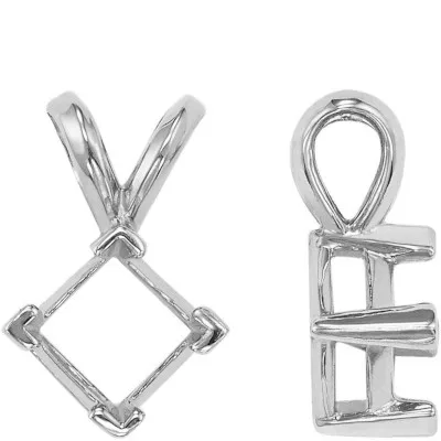 PE-156: CAST V-PRONG SQUARE SHAPED PENDANT