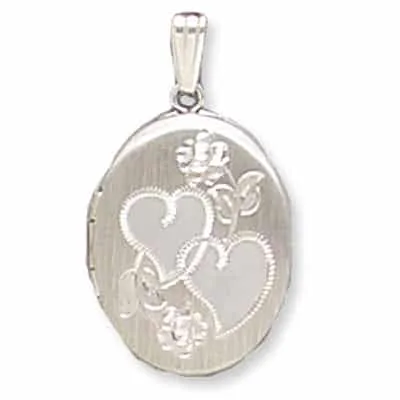 LOO-853: OVAL SHAPED LOCKET WITH HEART DESIGN